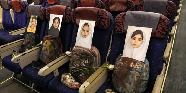 İran Heyetinin Duygusal Yolculuğu, Savaşta Ölen Çocukları Andılar